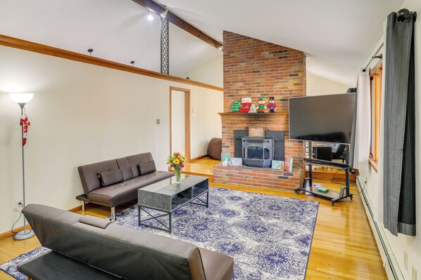 Windham Vacation Rental | 5BR | 3BA | Steps Required | 2,766 Sq Ft