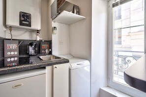 Kitchenette
