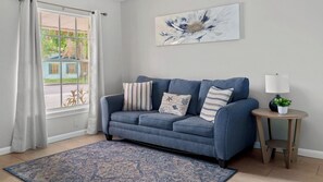 Enter to Bonus Room and Sleeper Sofa