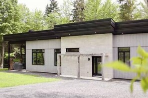 View of the outside of the cottage (1)