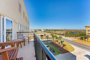 Private balcony views