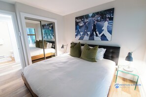 Queen size bed in master bedroom