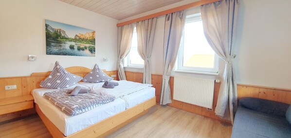 Appartement 5, 27 qm für max. 4 Personen-Schlafzimmer