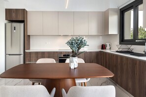 Full Equipped Kitchen!