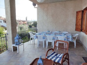 Autumn, Balcony / Terrace / Patio, Spring, Summer, Winter