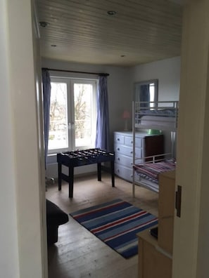 Spielezimmer