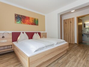 Theresa, ***Hotel- Pension