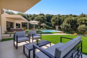 Villa Optima image