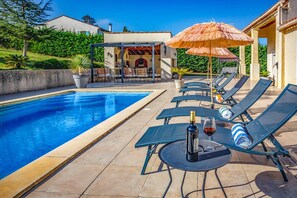 Villa Loupia image