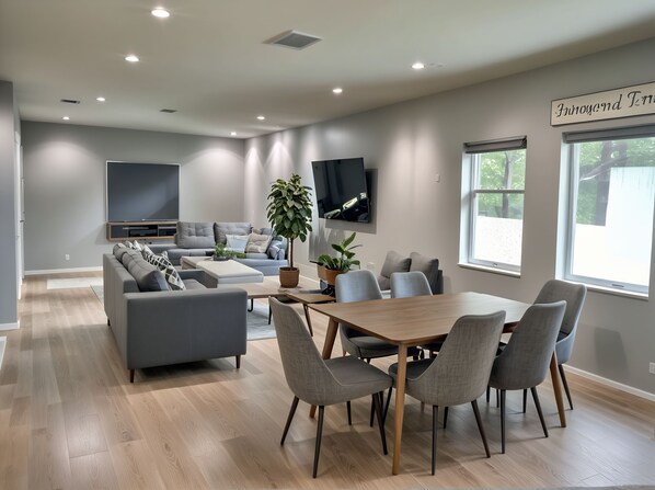 Bright and Welcoming: A space filled with light and warmth.
