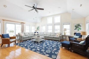 The great room is located on the 4th floor, has plenty of seating and even better, has views of the sound, sunsets, sunrises and the ocean!