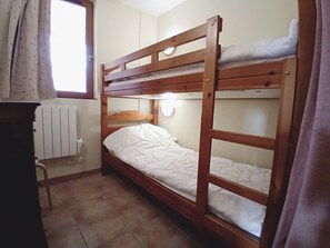Child's bedroom