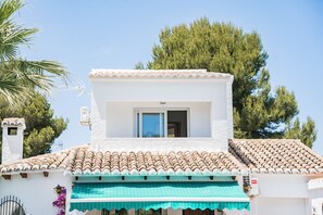 FRONT VIEW WITH PRIVATE GUEST ONLY BALCONY