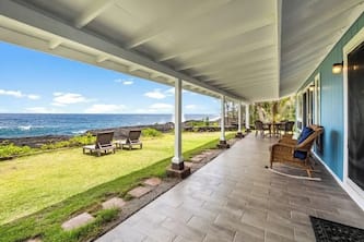 Ocean Front Paradise with Hot Tub in Hawaiian Paradise Park Kea'au