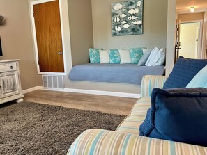 Daybed