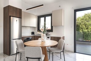 Full Equipped Kitchen!
