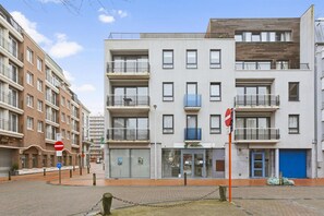 Außenseite Ferienhaus [Sommer]