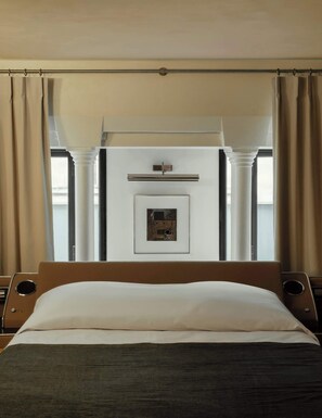 Chambre climatisée avec lit double