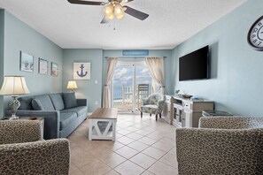 Westwind 701 Living area with gulf views