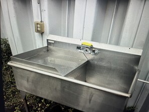 fish cleaning sink on dock