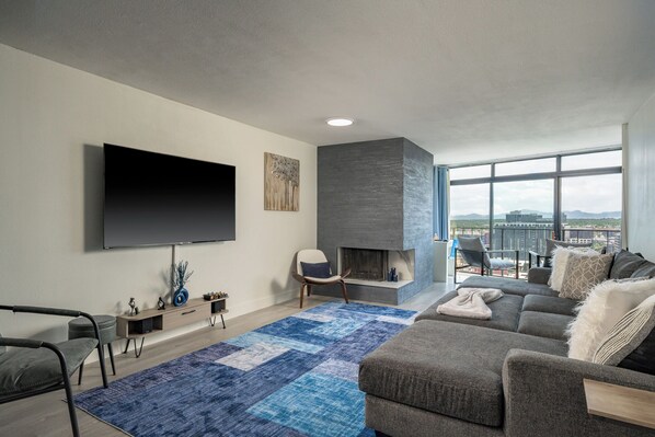 Living room with incredible mountain views