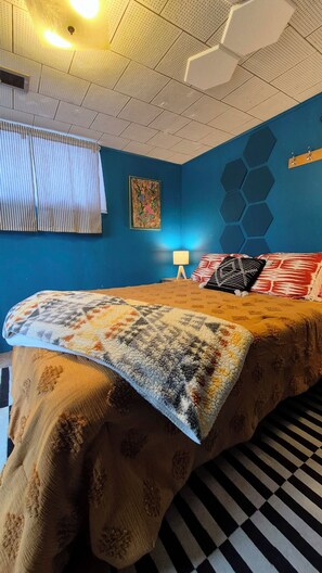 Jungle Room has a comfortable Queen bed and plenty of bedding to keep you warm in the middle of winter or on cool summer nights!