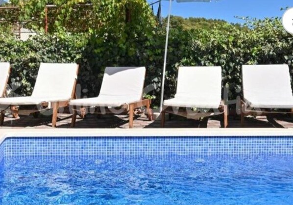 Utomhuspool