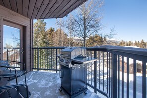 Balcony has a Grill with Mountain and Ski Trail Views