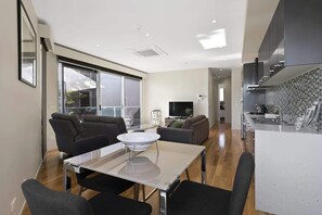 Apartment 4