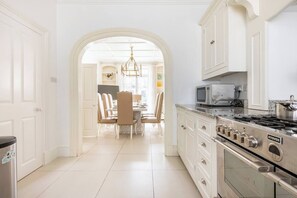 Kitchen area