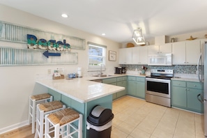 Fully stocked kitchen 