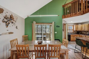 Dining room with large table to fit 8 comfortably