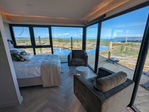 Cabin 1 - Openplan Living Kitchen Area