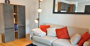 🛋️ Un coin salon cosy pour se détendre, chiller ou partager un moment convivial ! ✨