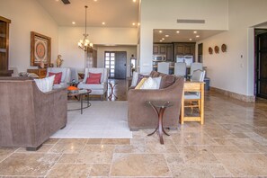 Living Room (1)