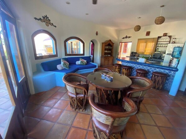 Regio Living Area