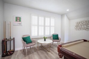 Spielezimmer