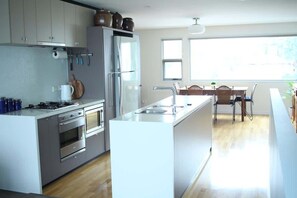 Fully equipped kitchen, the heart of the Living area