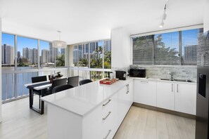 Dining Area/Kitchen