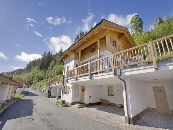 Extérieur maison de vacances [été]