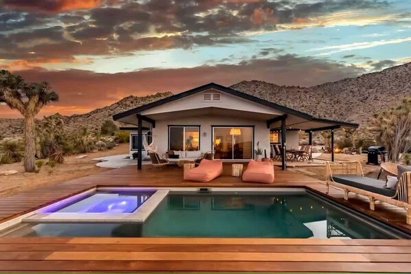 Incredible in-ground pool & spa - perfect for soaking after a day of exploring