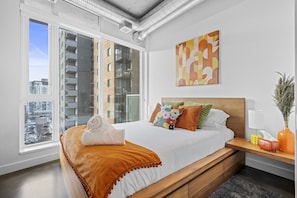 A very comfortable queen size bed will be sure to give you a good nights sleep.