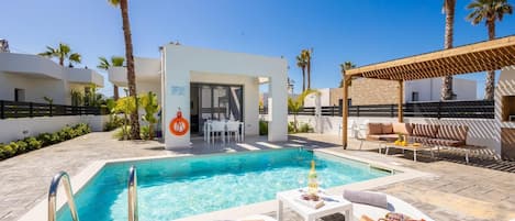 Beautiful villa with private pool and terrace