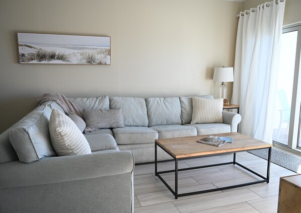 HDTV to right and stunning views from your personal 16th floor balcony!
