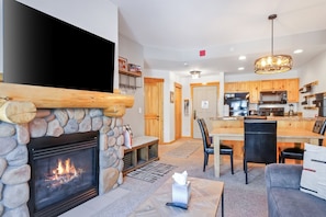 Indoors, Fireplace, Furniture, Living Room, Screen