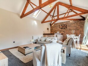 Living room/dining room | The Old Moat Barn, Elton, near Stockton-on-Tees