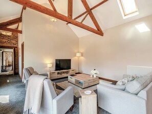 Living room/dining room | The Old Moat Barn, Elton, near Stockton-on-Tees