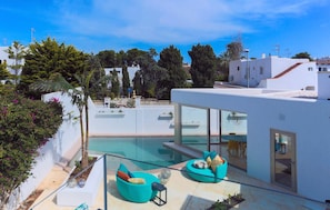 pool