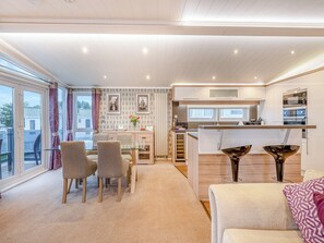 Open plan living space | Mussel Rock, Berry Head near Brixham