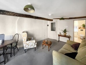 Dining Area | Eastbridge Canterbury - The Knights Apartment, Eastbridge Hospital - Eastbridge Holidays, Canterbury
